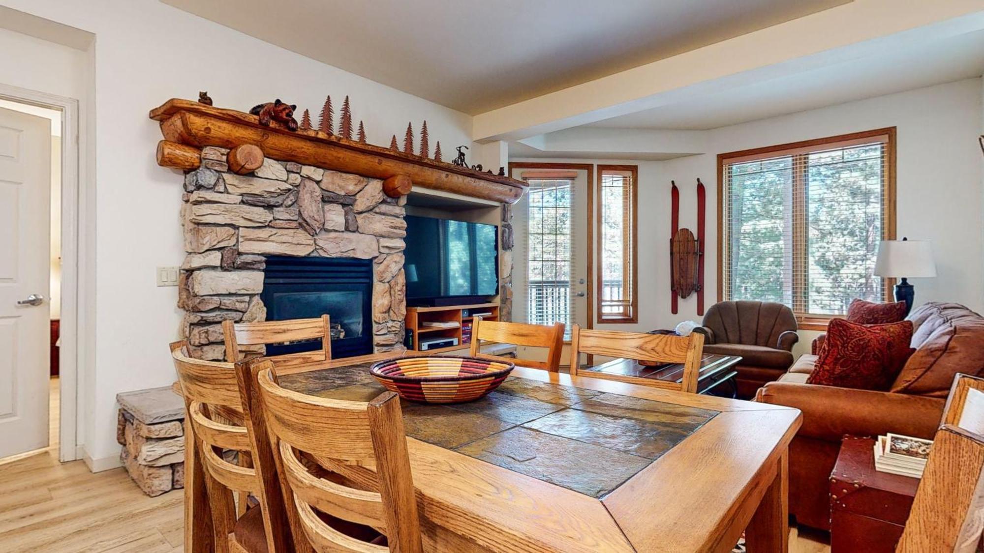 Mammoth Green 118 Located On Sierra Star Golf Course, Private Patio, Summer Pool Condo Mammoth Lakes Extérieur photo