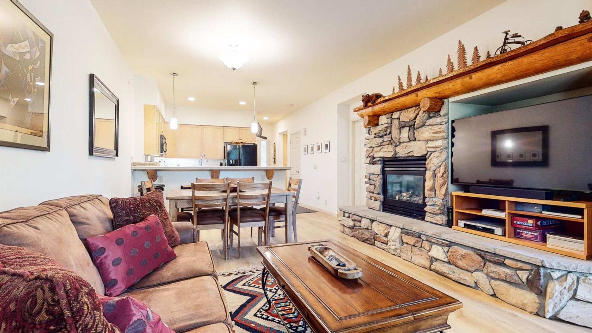Mammoth Green 118 Located On Sierra Star Golf Course, Private Patio, Summer Pool Condo Mammoth Lakes Extérieur photo